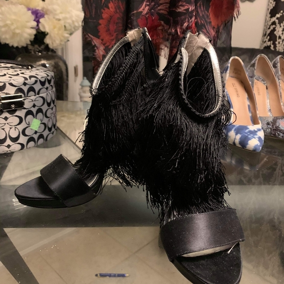 High heeled sandals - Picture 3 of 4